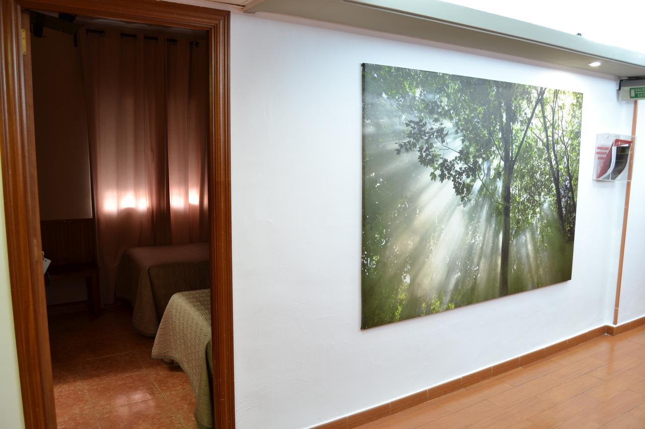 Hostal Jentoft Севілья Екстер'єр фото